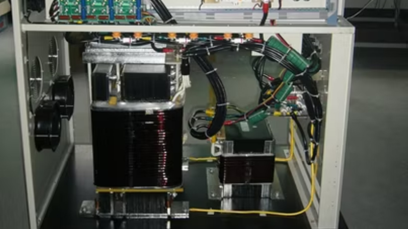 How to Compare Industrial Online UPS Brands Without Focusing Only on Price