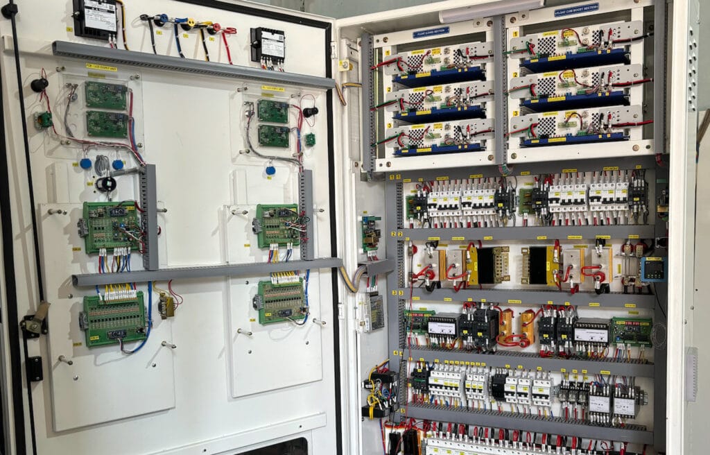 Industrial SMPS battery charger and thyristor charger infrastructure for telecom systems, substations, and industrial battery backup applications